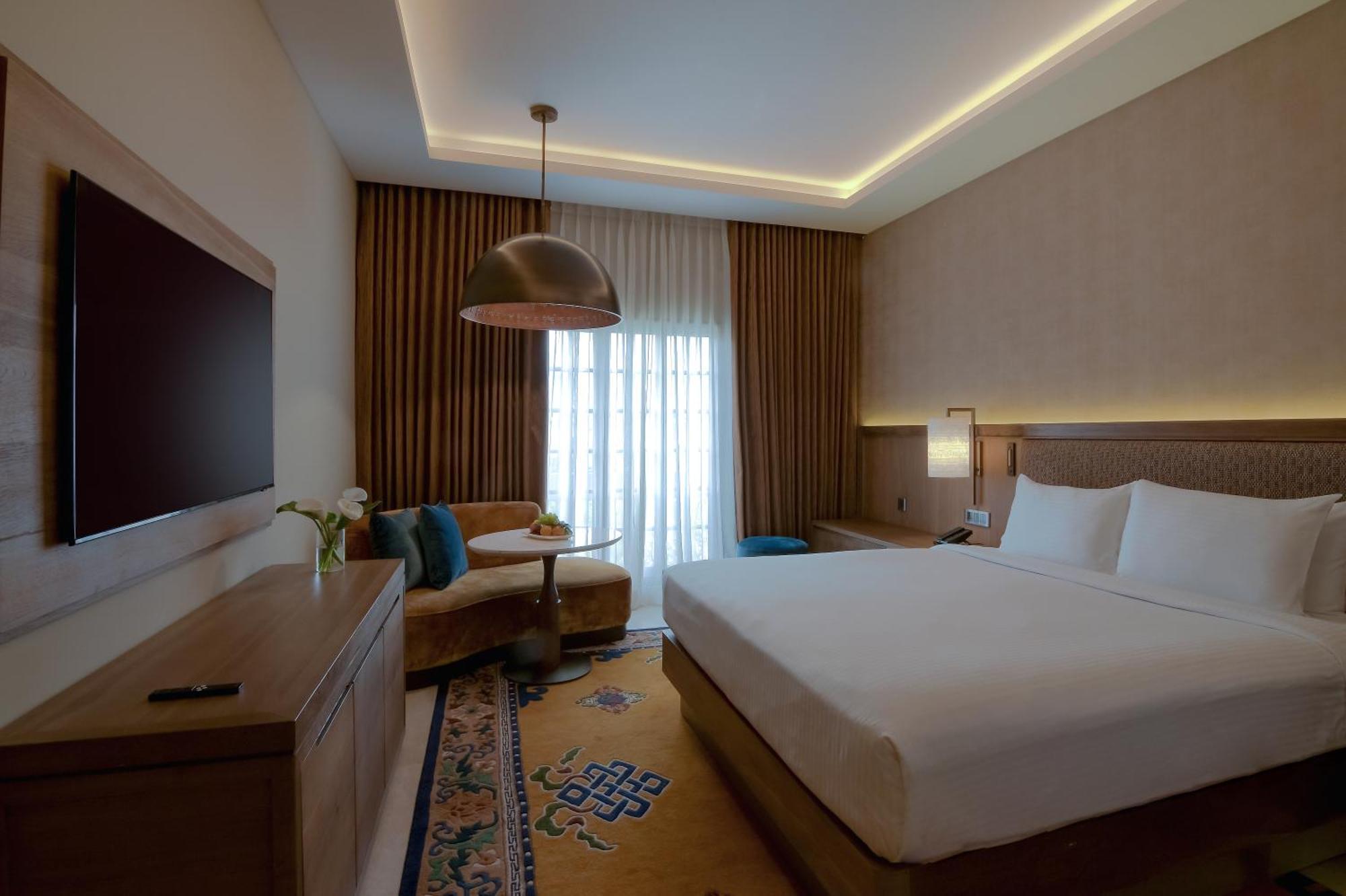 Hotel Yak & Yeti Катманду Экстерьер фото